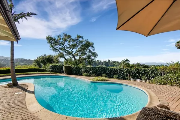 Sherman Oaks, CA 91403,3701 Royal Meadow