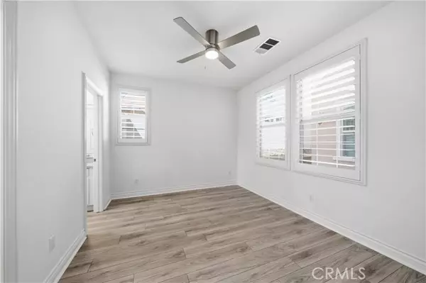 Fallbrook, CA 92028,35909 Shetland