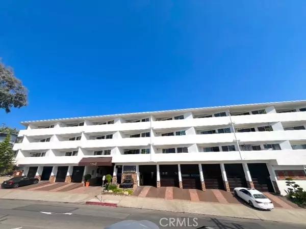 100 Cliff DR 22, Laguna Beach, CA 92651