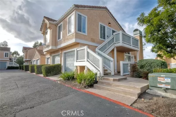 Oceanside, CA 92057,733 Vista Grande