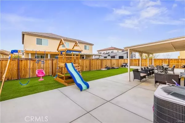 Rosamond, CA 93560,3720 Mount Whitney