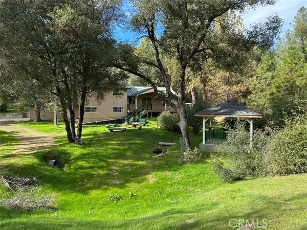 Mariposa, CA 95338,4965 Peak View RD