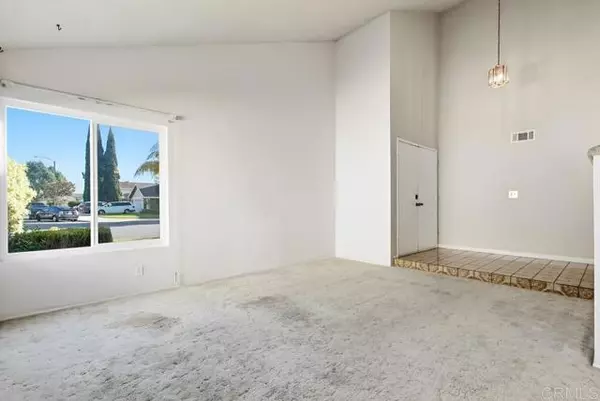 Escondido, CA 92027,1237 Armstrong CIR