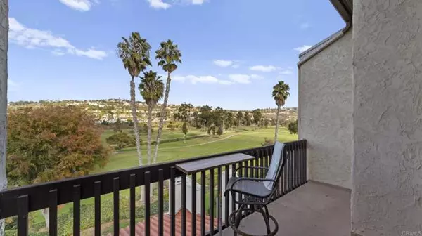 Carlsbad, CA 92009,2508 Navarra DR 424