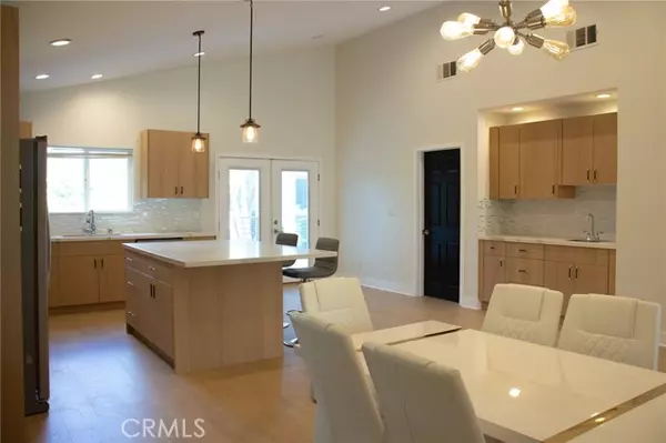 Encino, CA 91316,17961 Martha ST