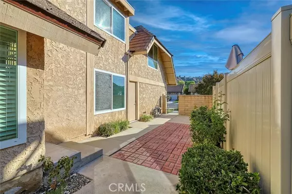 Valencia, CA 91354,27139 Rio Prado