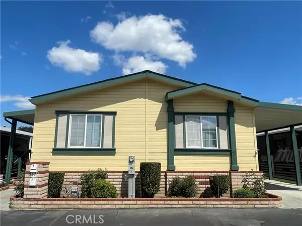 Fullerton, CA 92833,1201 W Valencia 42