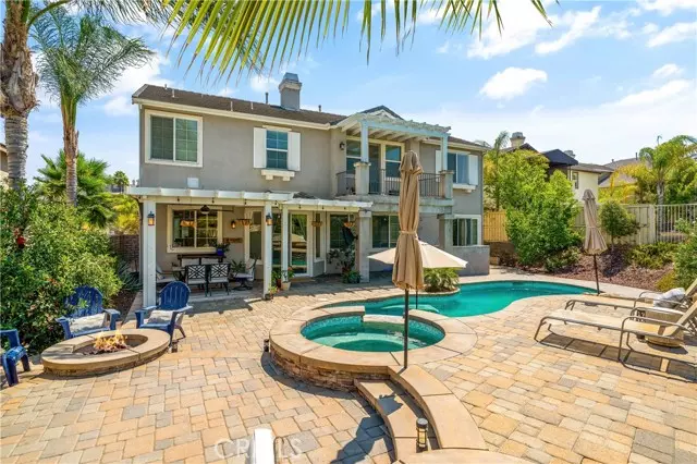 63 Volta Del Tintori ST, Lake Elsinore, CA 92532