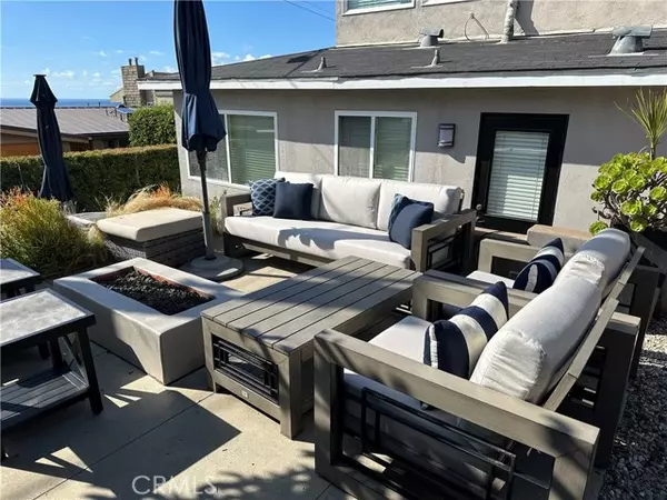 Laguna Beach, CA 92651,220 Grandview A