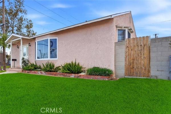 4703 Palo Verde Ave, Lakewood, CA 90713