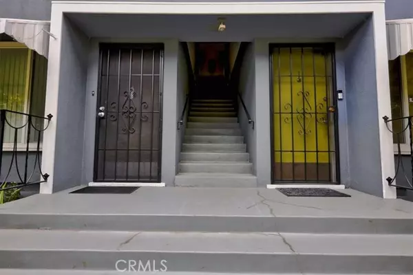 Long Beach, CA 90807,700 E Carson ST 4