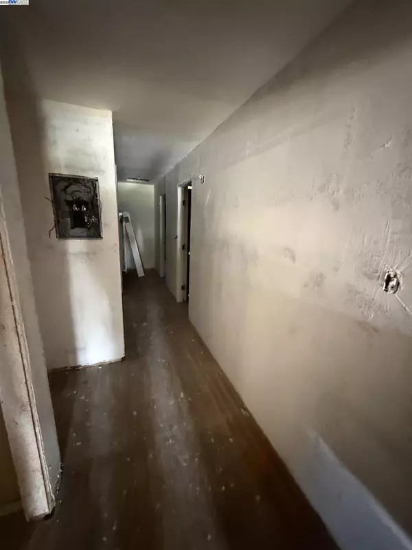 Concord, CA 94521,1567 Glazier DR