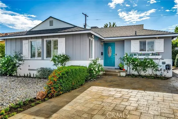 Lake Balboa, CA 91406,17232 Elkwood