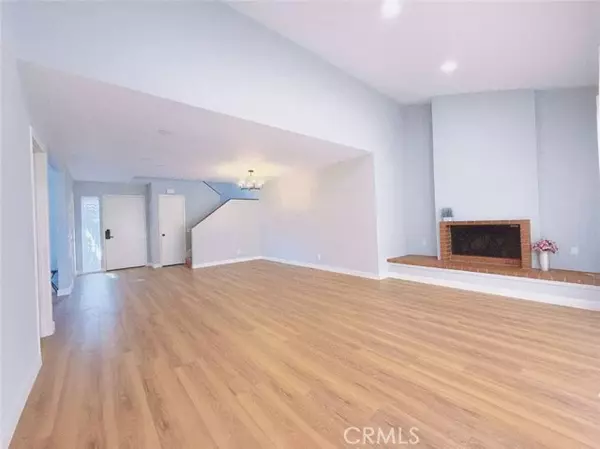 Monrovia, CA 91006,239 LINWOOD AVE E