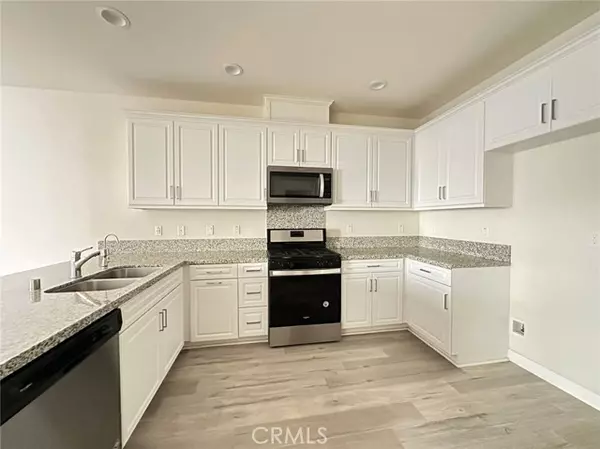 Ontario, CA 91761,2888 E Berry Loop Privado, #45 45