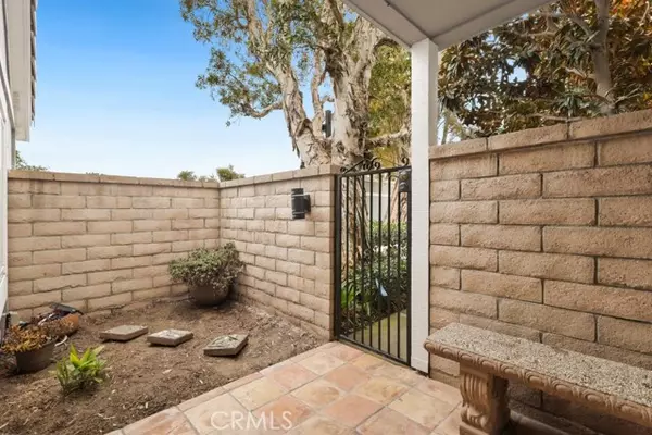 Huntington Beach, CA 92649,3631 Windspun DR