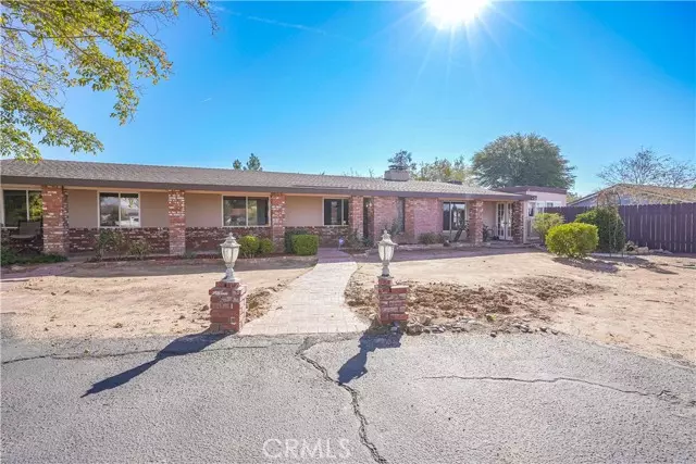 14415 Erie, Apple Valley, CA 92307