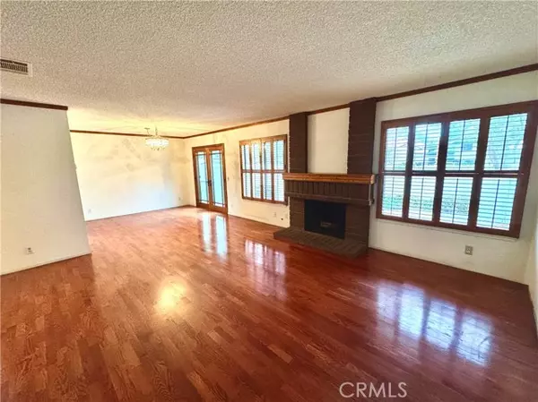 Claremont, CA 91711,1649 Albany CT