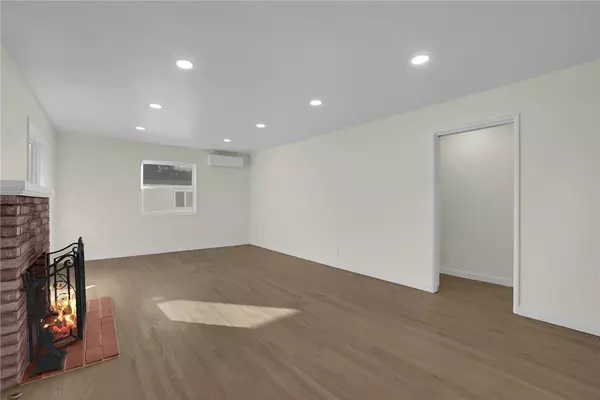 Norco, CA 92860,4240 Sierra AVE