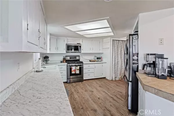 Phelan, CA 92371,2670 Sequoia