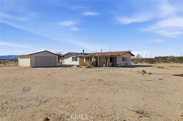 Twentynine Palms, CA 92277,83626 Carey RD