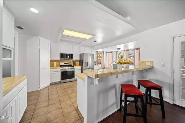 Apple Valley, CA 92308,20385 Eyota RD