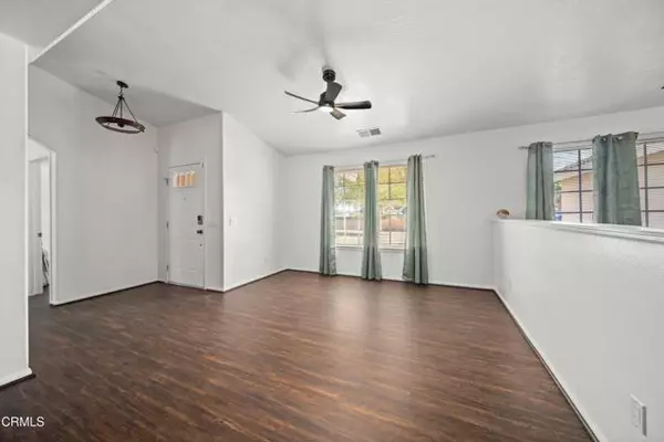 Apple Valley, CA 92308,20385 Eyota RD