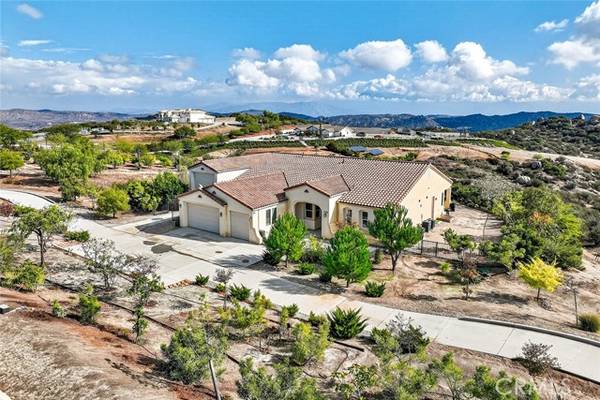 31960 Via Del Senor, Homeland, CA 92548