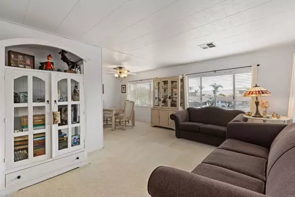 San Marcos, CA 92078,650 S Rancho Santa Fe RD 256