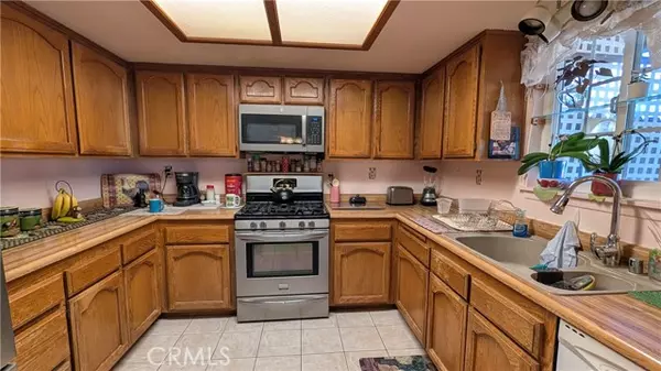 Apple Valley, CA 92308,28210 Desert VW