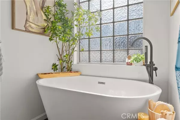 Canyon Lake, CA 92587,28495 Nevada