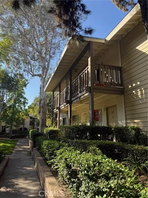 Orange, CA 92869,100 S Seranado