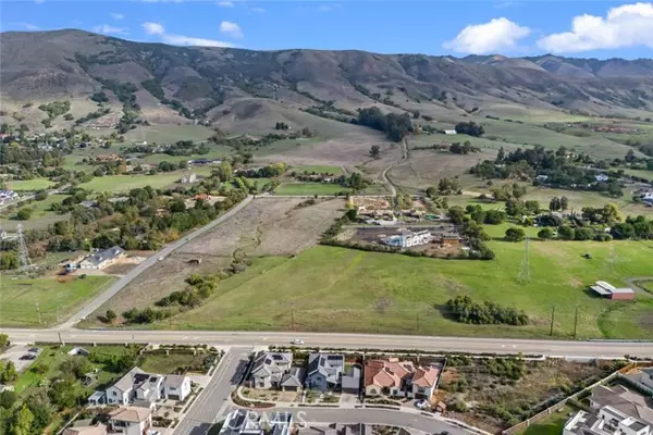 San Luis Obispo, CA 93401,0 Calle Crotalo