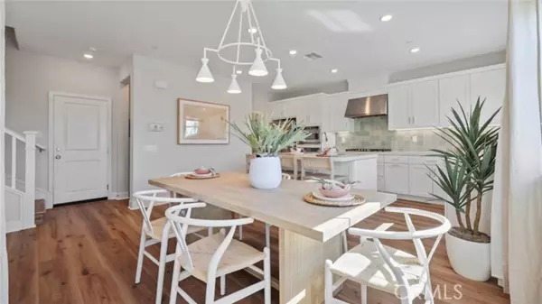 Camarillo, CA 93010,772 Edward Scholle DR