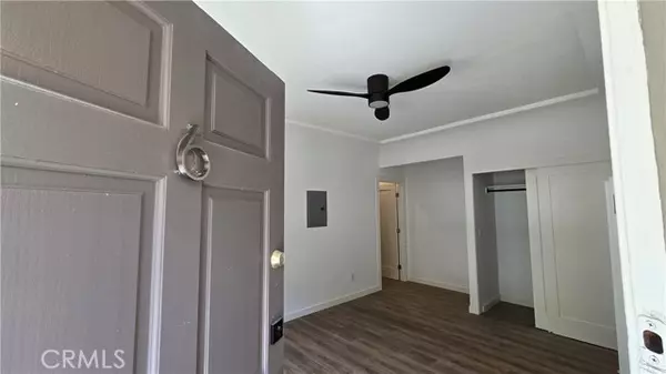 Long Beach, CA 90813,973 N Park 6