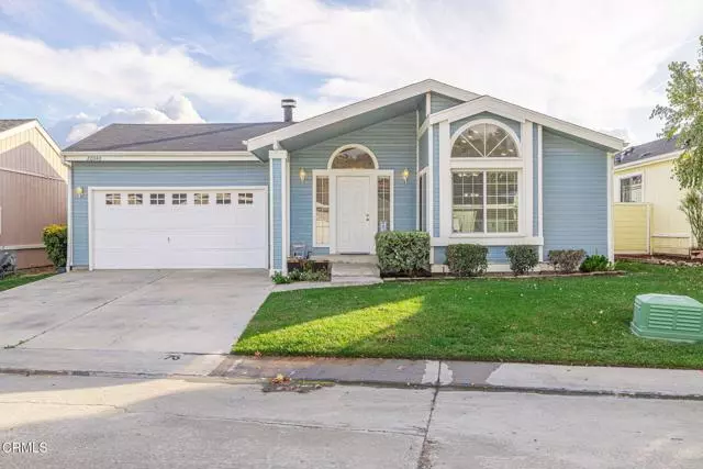 20046 Canyon View DR, Santa Clarita, CA 91351