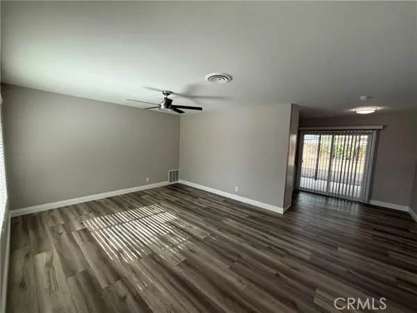 Hemet, CA 92543,596 Opal AVE