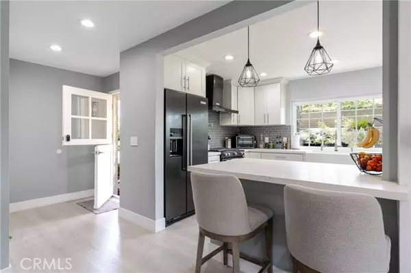 Irvine, CA 92612,12 Juniper