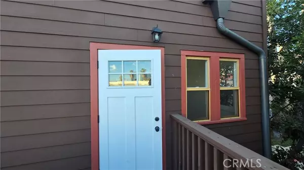 Los Angeles, CA 90015,1038 Beacon 1038