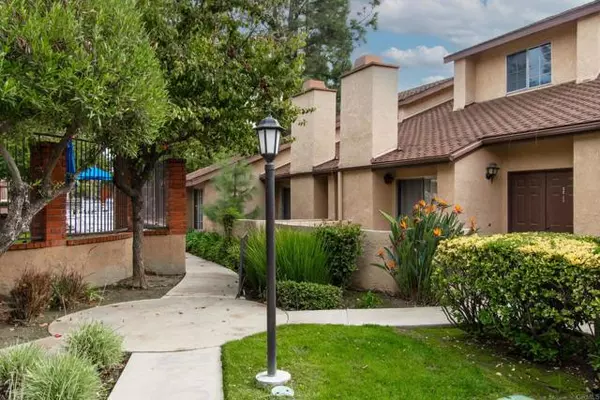 West Covina, CA 91792,2211 Calle Jalapa 109