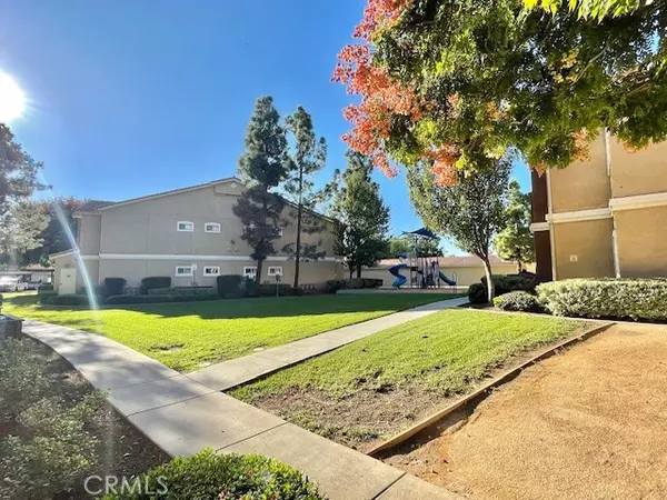 Murrieta, CA 92562,24909 Madison 6-24