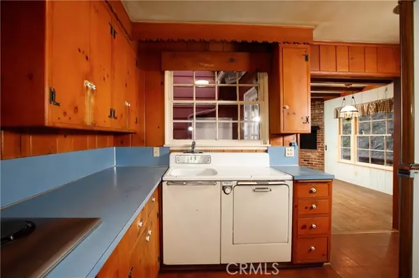 Glendale, CA 91208,3127 San Gabriel AVE