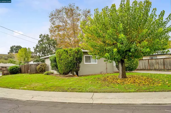 Martinez, CA 94553,3898 MacMurtry Ct
