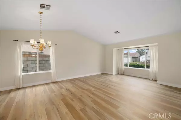 Palmdale, CA 93552,5538 Katrina