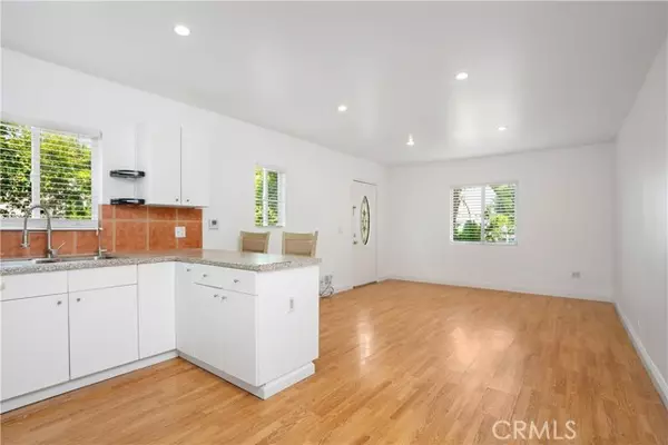 Santa Monica, CA 90404,1836 Euclid