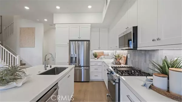 Montebello, CA 90640,1405 Snowberry PL