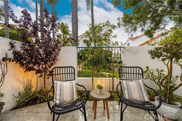 Huntington Beach, CA 92648,19451 Pompano 104