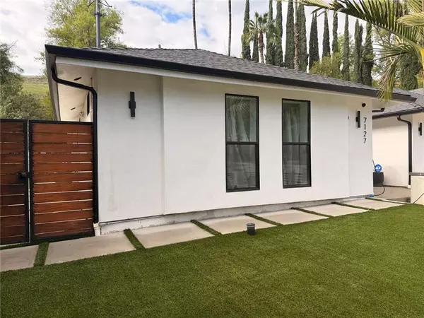 West Hills, CA 91307,7127 Forest Hills RD