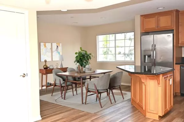 Carlsbad, CA 92008,4035 Bluff View WAY