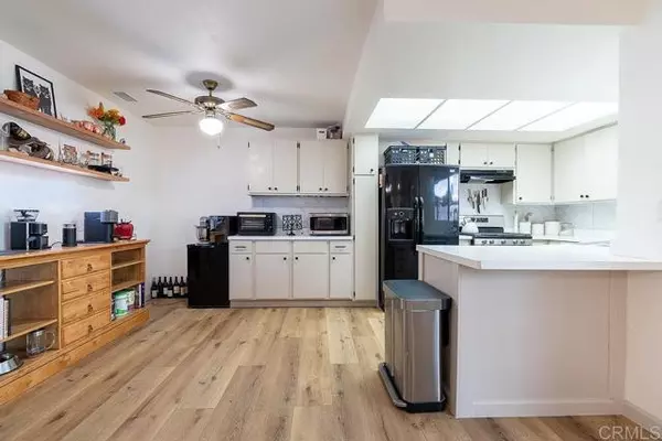 Temecula, CA 92592,44584 La Paz RD